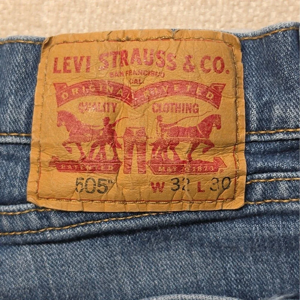 Levi's 505 Men Jeans Blue Denim Straight Mid Rise Size 32 x 30